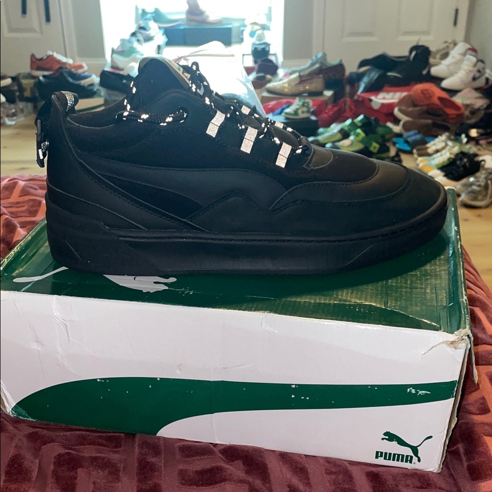 Puma Men's All-Black Sneakers